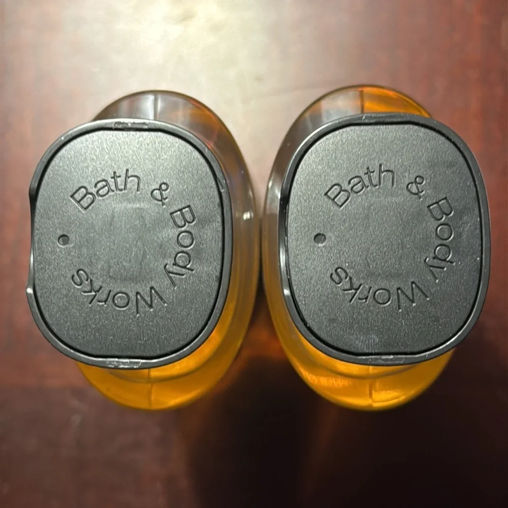 Bath & Body Works Into the Night Body Wash 2 10oz Full Size Bottles